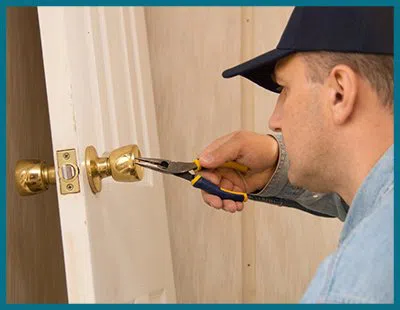 Father Son Locksmith Shop Gotha, FL 407-232-7132 Father Son Locksmith Shop Gotha, FL 407-232-7132 - 65-2
